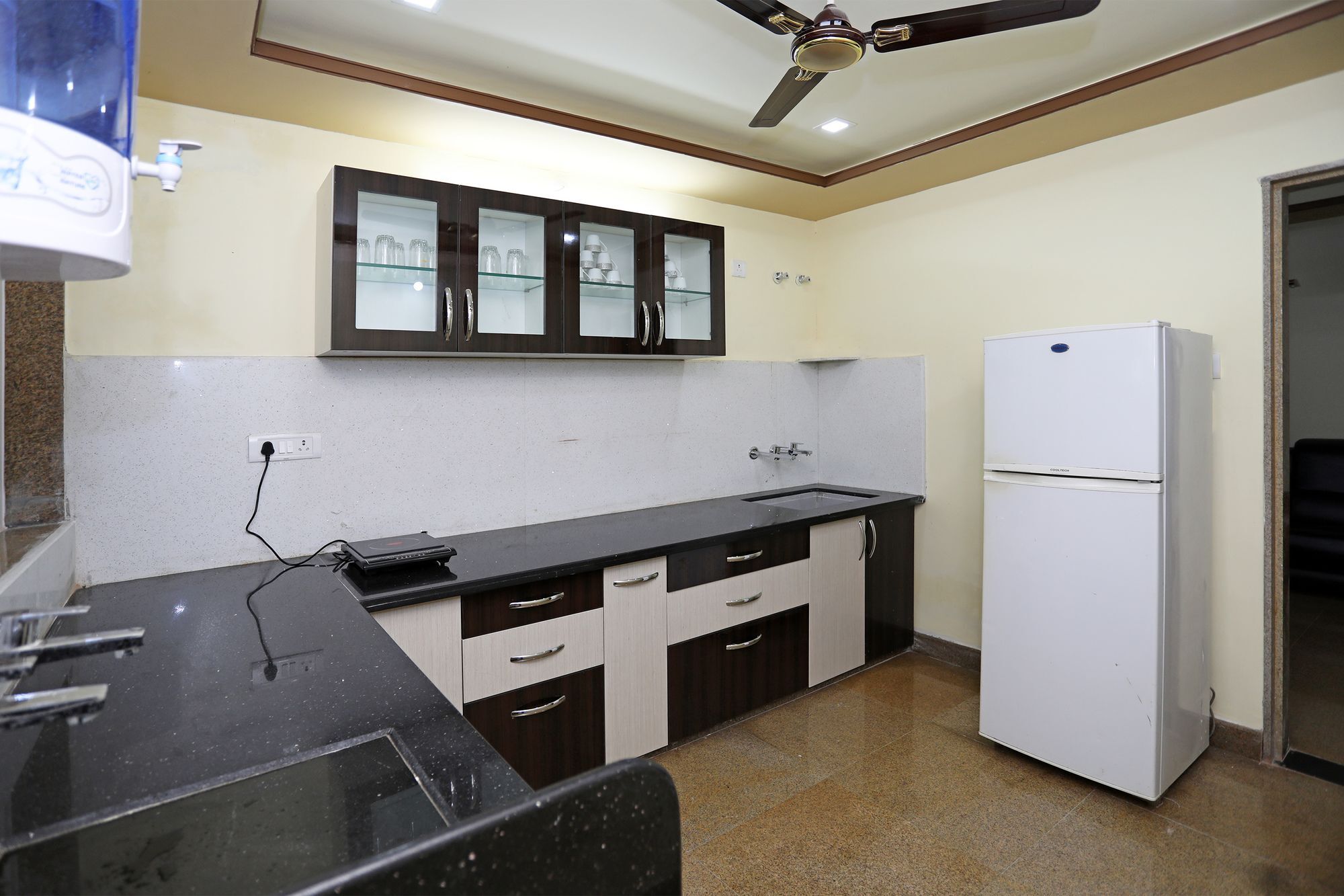 Oyo 9428 Hill View Room Goverdhan Vilas Udajpur Zewnętrze zdjęcie