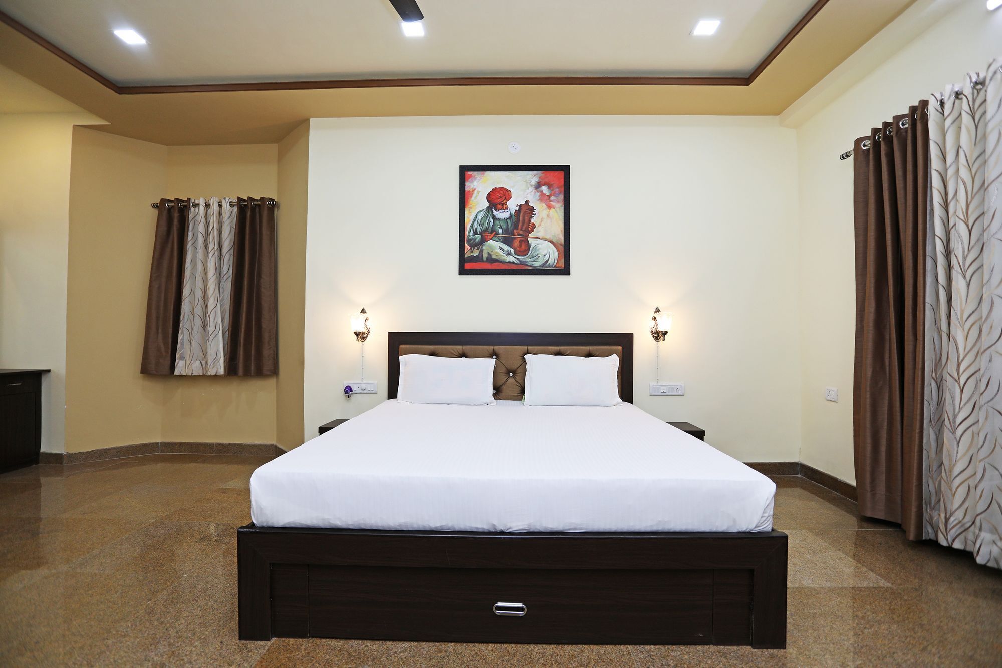 Oyo 9428 Hill View Room Goverdhan Vilas Udajpur Zewnętrze zdjęcie
