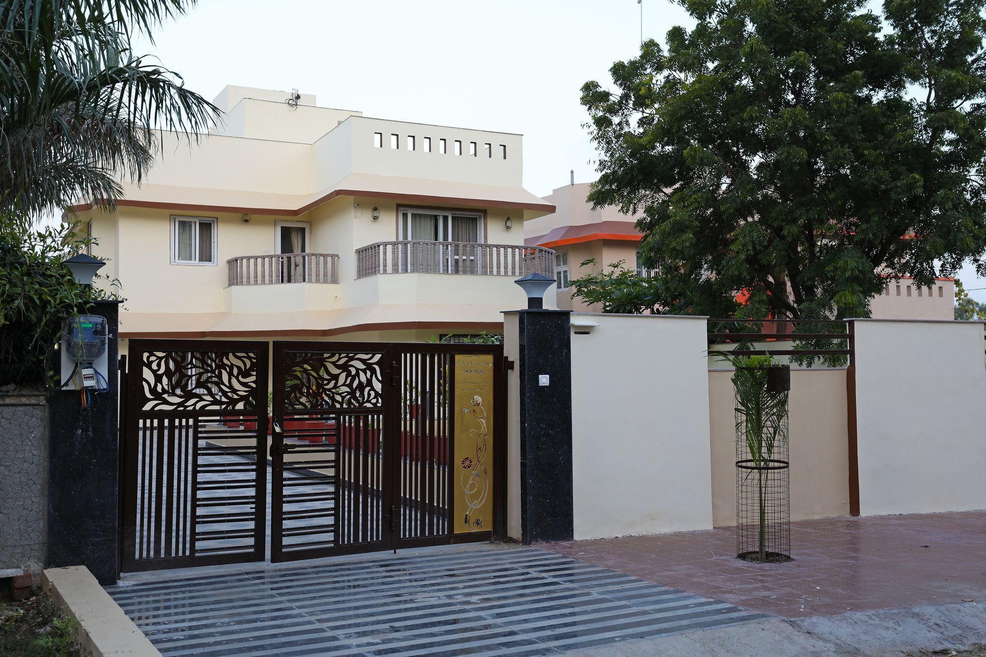 Oyo 9428 Hill View Room Goverdhan Vilas Udajpur Zewnętrze zdjęcie